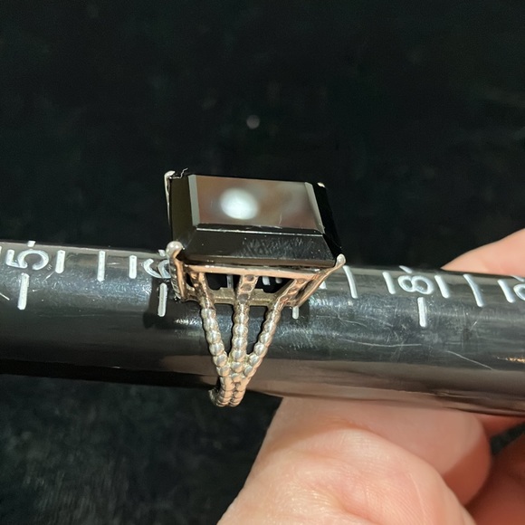 Rectangular Statement Ring - D23 - Picture 5 of 5